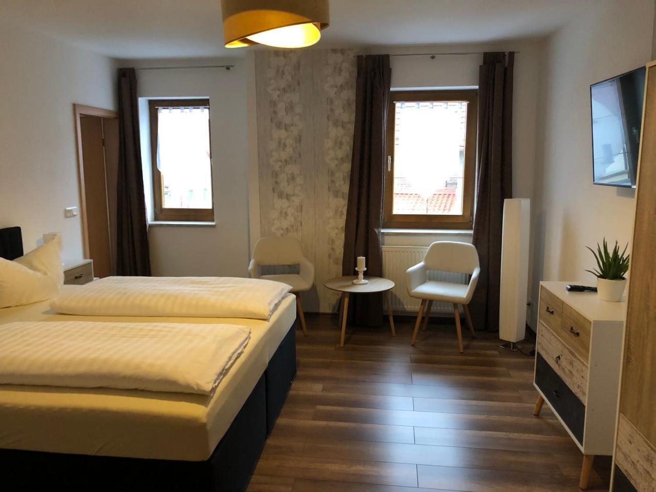 Hotel Garni Zum Rebstock Naumburg  Exteriér fotografie